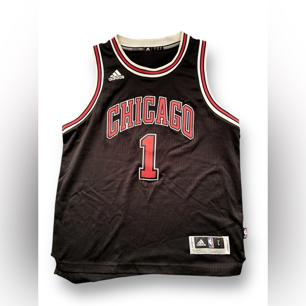 Rare Chicago Bulls Derrick Rose jersey - black and red #NBA #ChicagoBulls